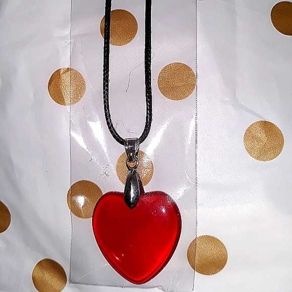 Red Heart Necklace Large Red Heart on Black cord 18"-24" NEW adjustable.… - Picture 2 of 10